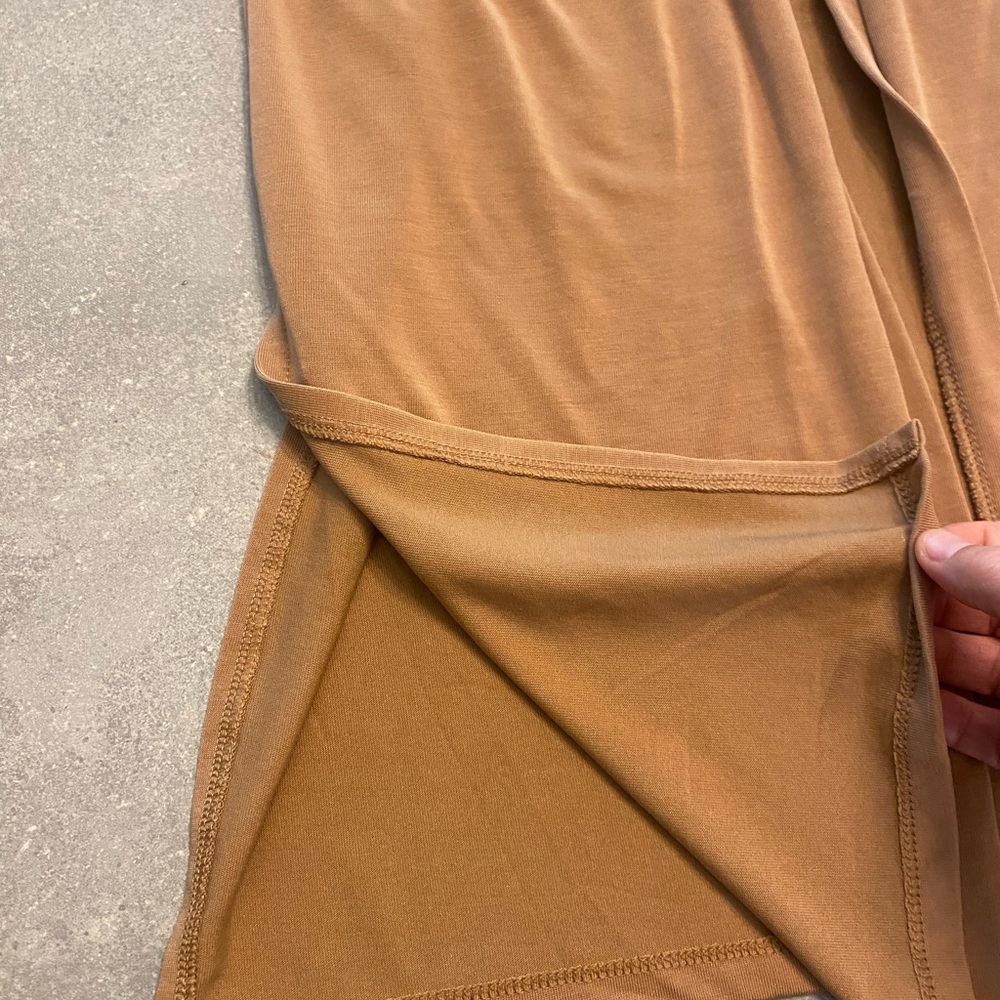 Express Gold long cardigan great for layering. - Picture 4 of 7